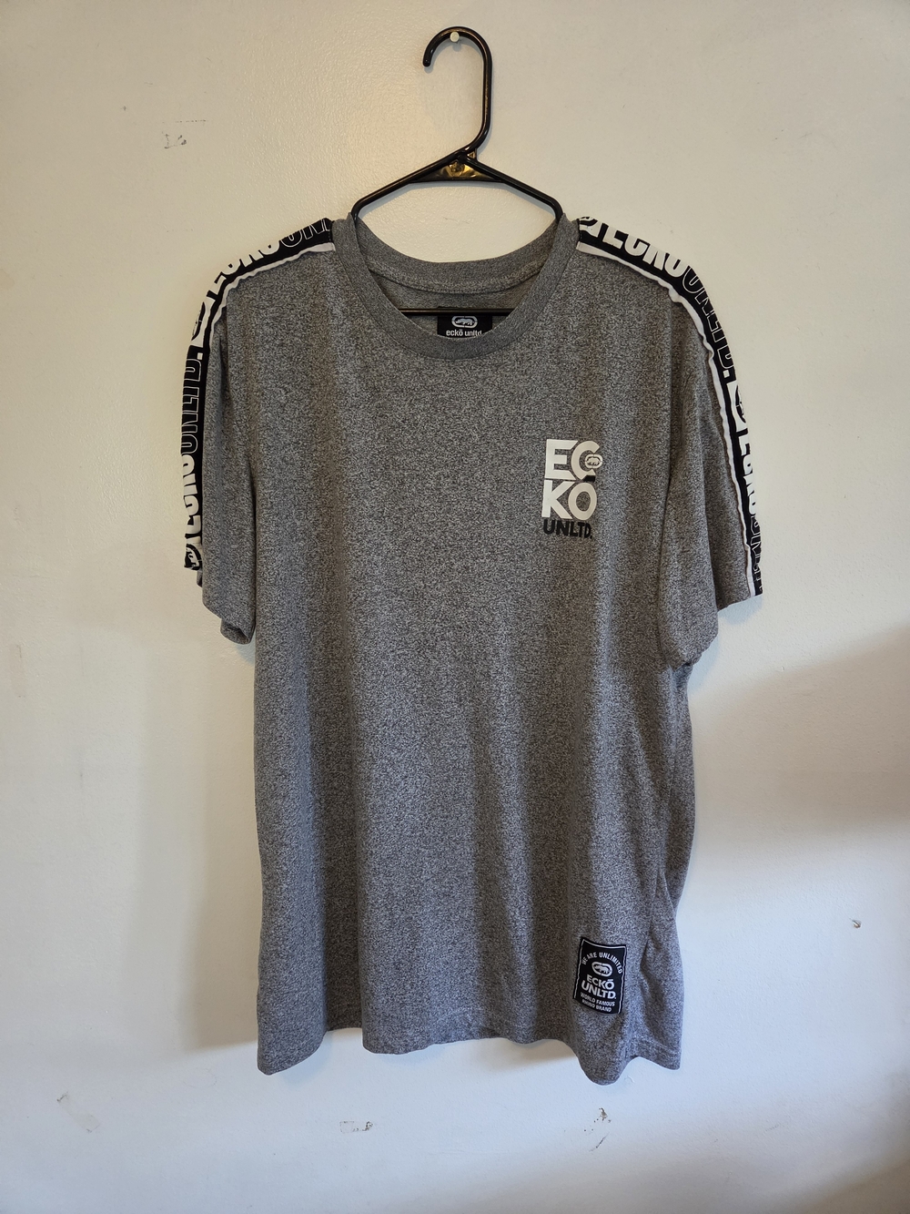 Ecko Unlimited Men's Grey Logo Tee with Shoulder Tape